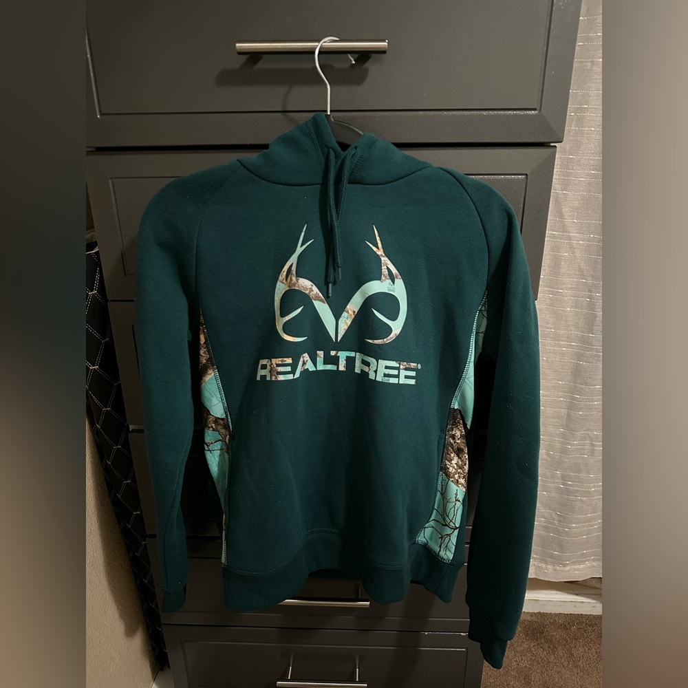Realtree Green Women’s Sweater